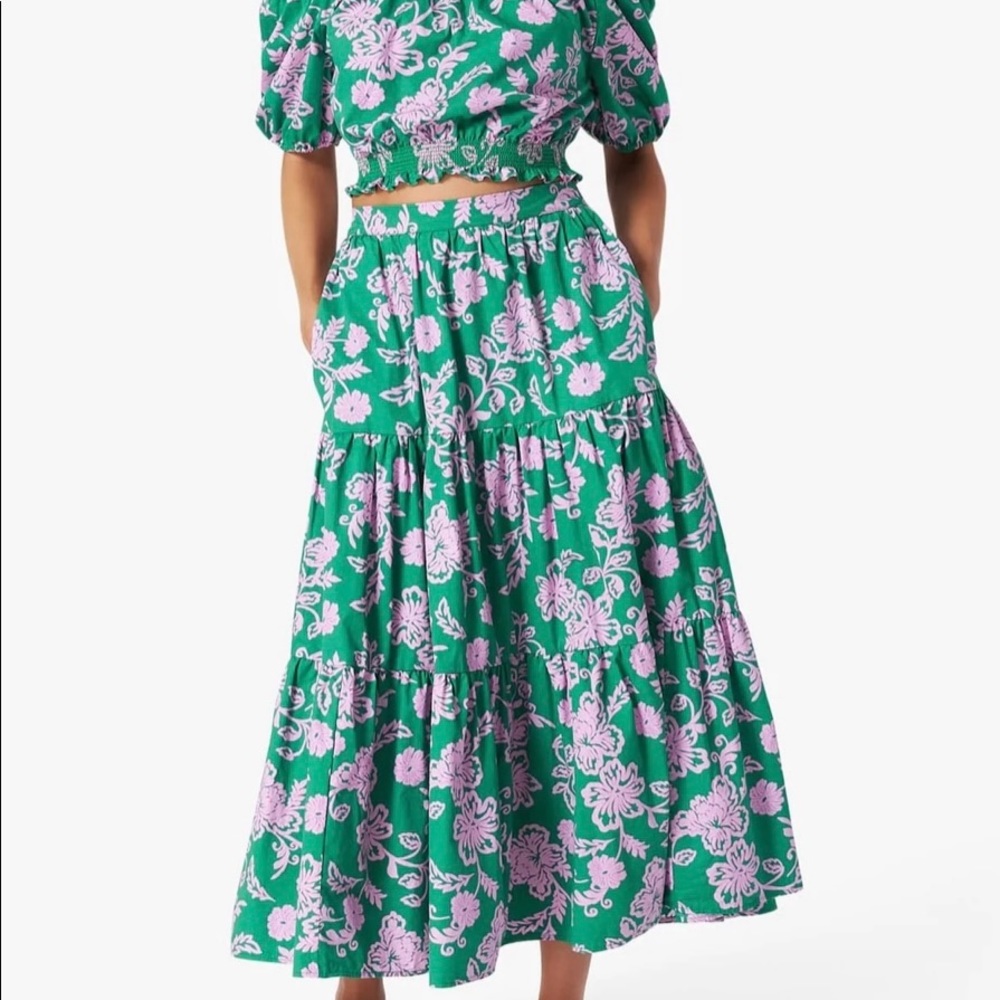 Xirena caprisyn skirt excellent condition